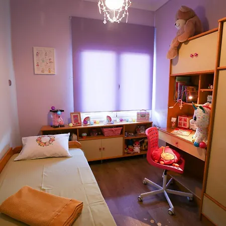 Deluxe Family In The City Center Néa Mihanióna